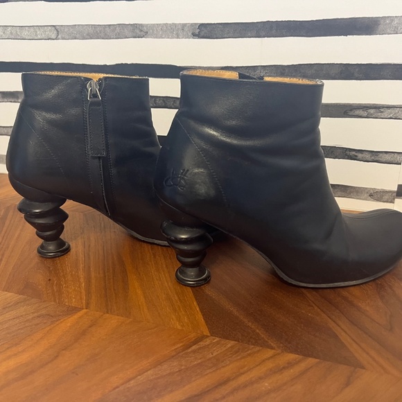 John Fluevog Rockstar Nuumite ankle boots booties size 9 - Picture 5 of 6